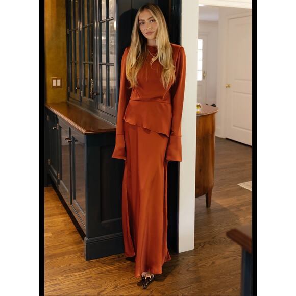 Few Moda Dresses & Skirts - New $247 few moda Hannah Chody taylor  burnt orange satin dress sz small